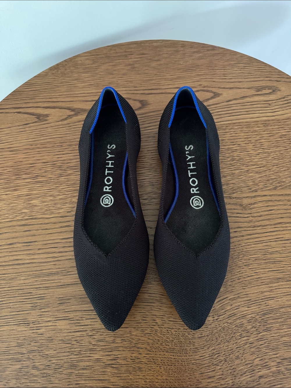 Rothy's Black Pointed Knit Flats with Blue Trim - Size 8